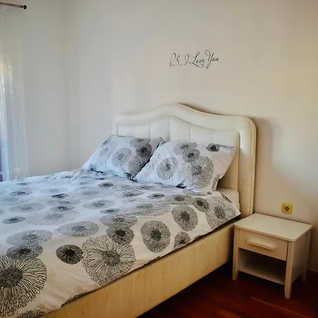 Apartman Roko *
