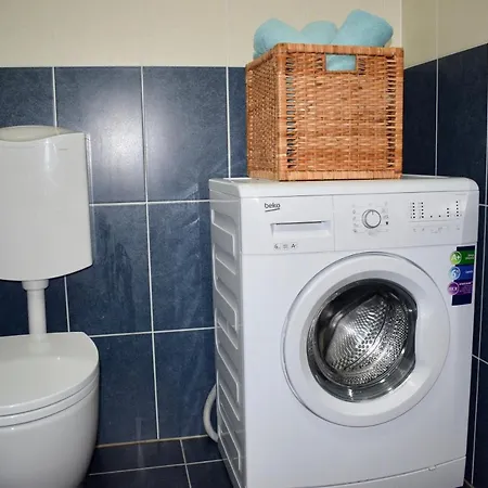 Apartman Roko *